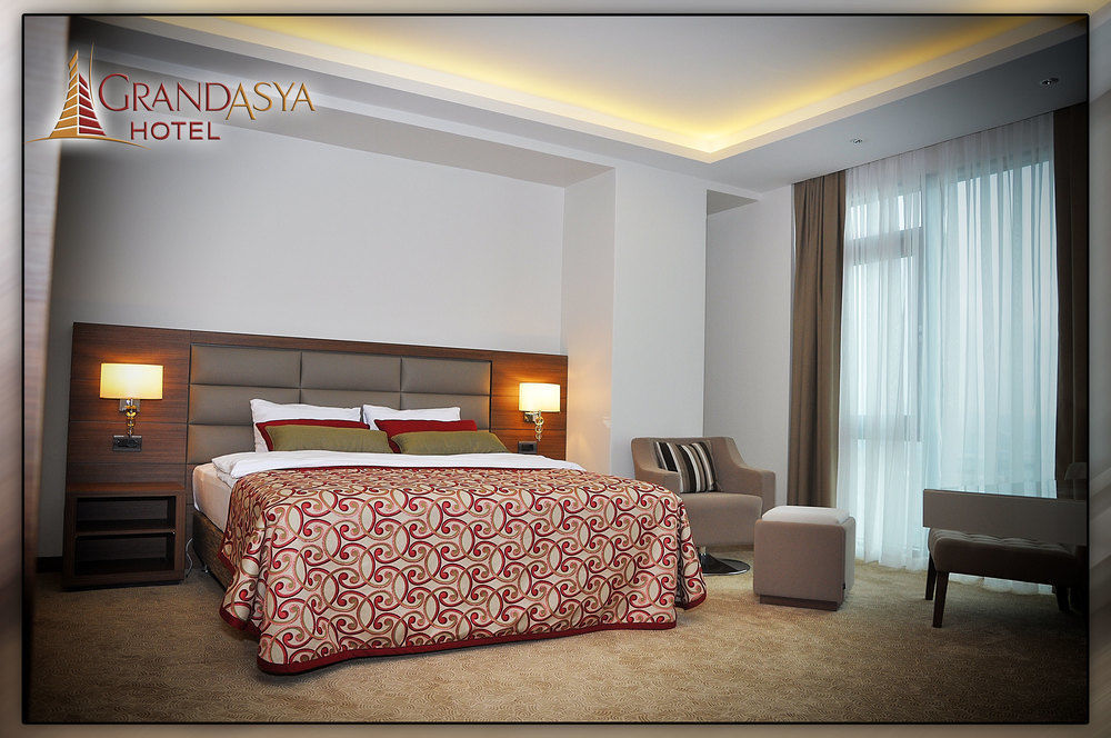 Grand Asya Hotel Bandırma Exteriör bild
