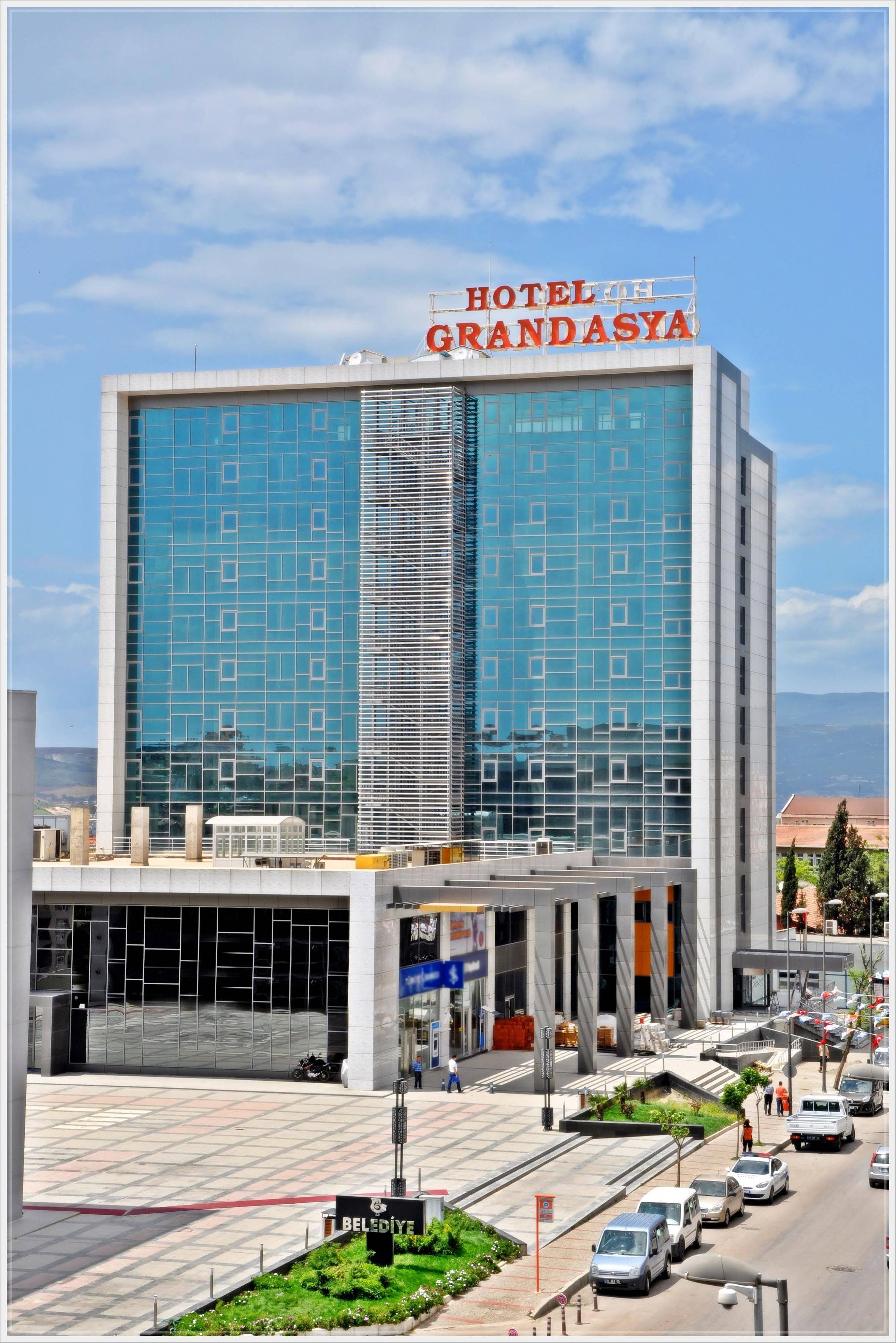 Grand Asya Hotel Bandırma Exteriör bild
